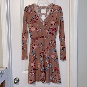 Candie’s Long Sleeve Floral Blush Pink Dress, NWT